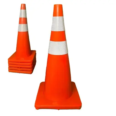Traffic Cone — 750 mm, reflective
